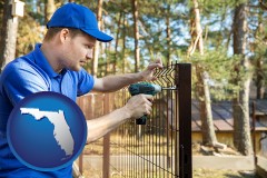 florida map icon and fence builder attaching fencing to a fence post